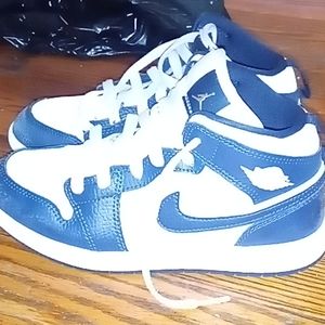 Air Jordan 1